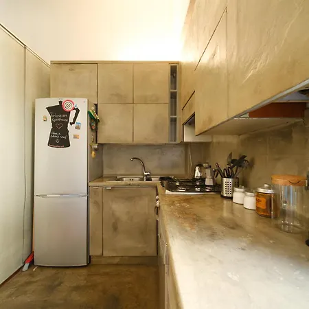 Torlonia 199 - 4* روما